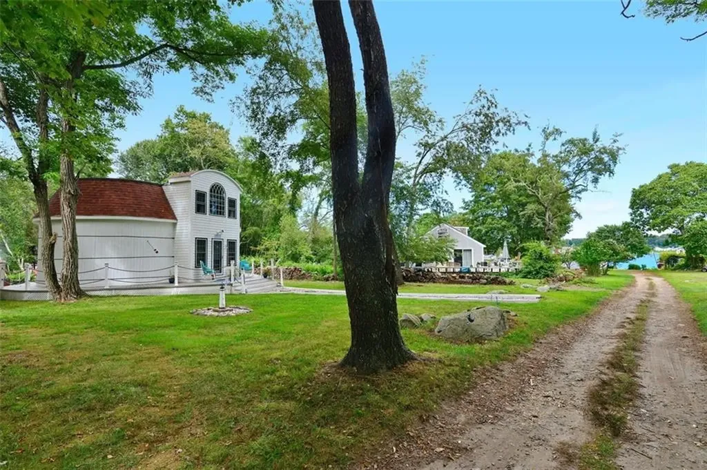 0 Bayberry Road Portsmouth RI 02871