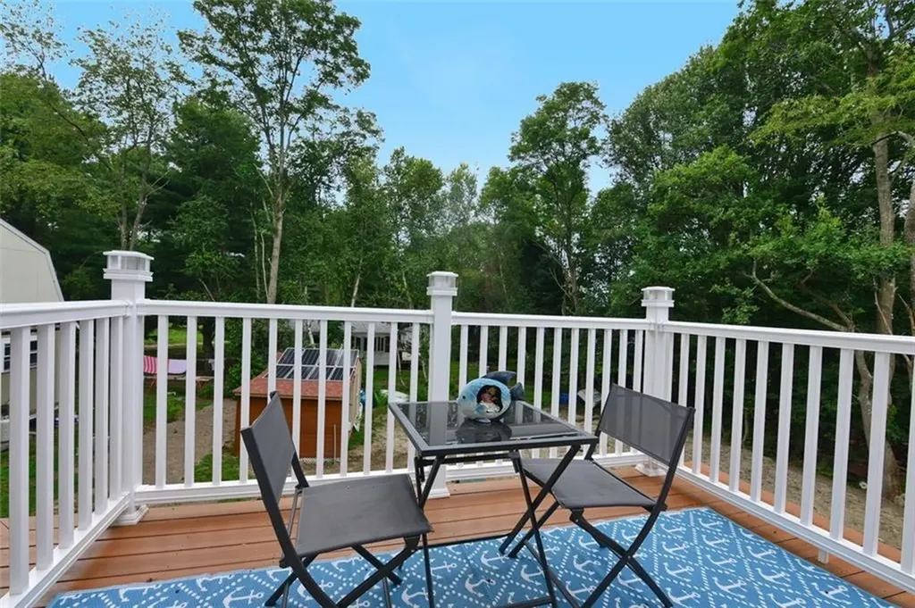 0 Bayberry Road Portsmouth RI 02871