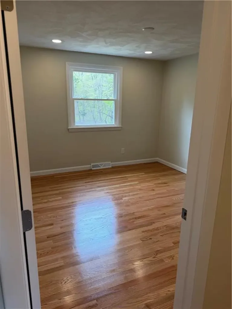 71 Jerry Lane North Kingstown RI 02852