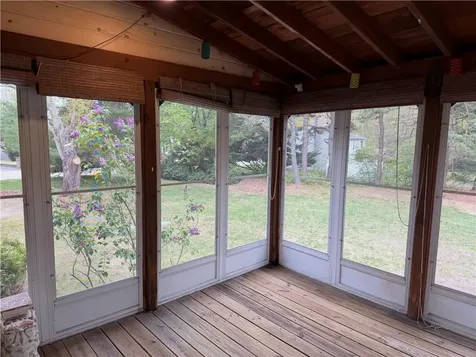 71 Jerry Lane North Kingstown RI 02852