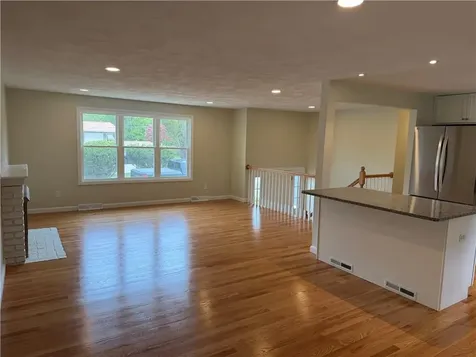 71 Jerry Lane North Kingstown RI 02852
