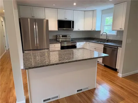 71 Jerry Lane North Kingstown RI 02852