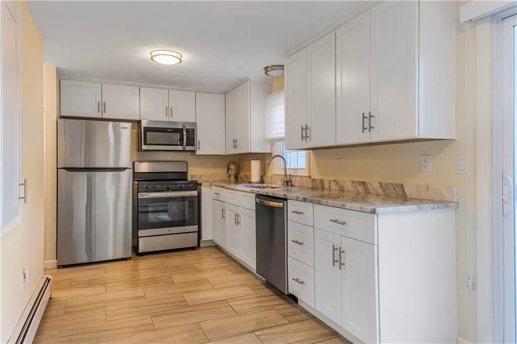 114 Birchwood Drive Cranston RI 02920