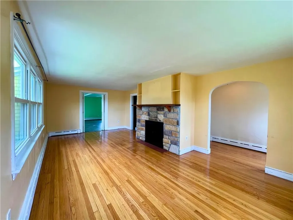 54 Durfee Road Tiverton RI 02878
