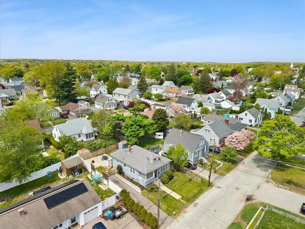 41 Ash Avenue Cranston RI 02910