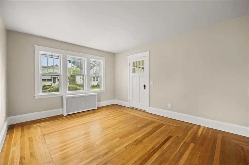 41 Ash Avenue Cranston RI 02910