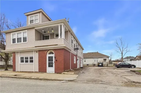 77 Governor Street Cranston RI 02920