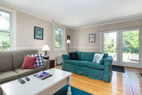 17 Briar Lane South Kingstown RI 02881