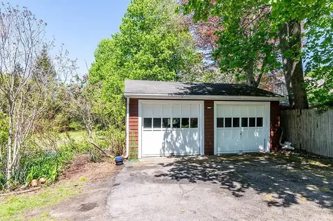 17 Briar Lane South Kingstown RI 02881