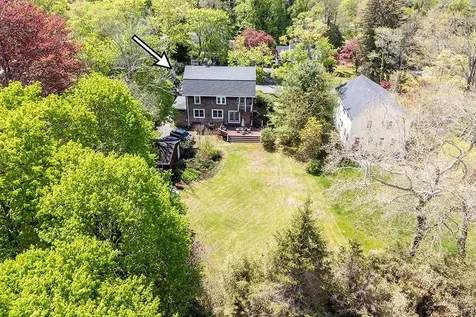 17 Briar Lane South Kingstown RI 02881