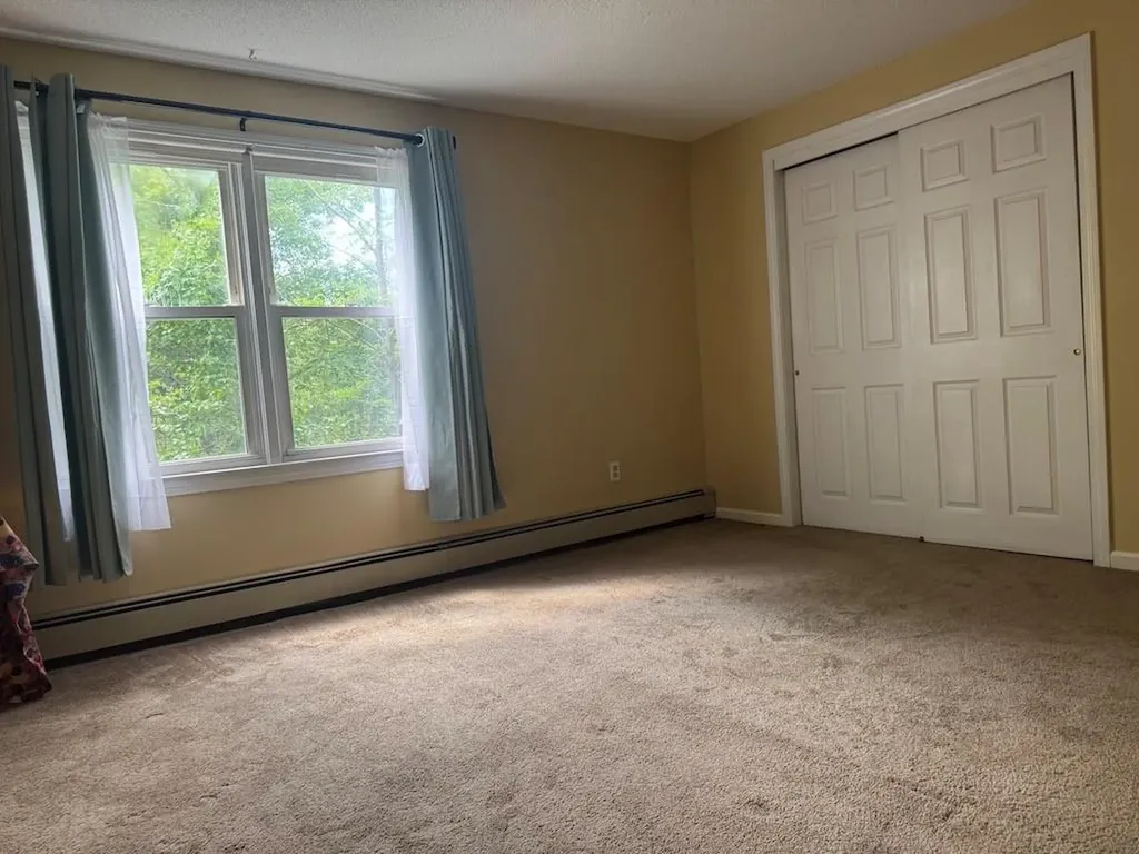 283 Privilege Street Woonsocket RI 02895