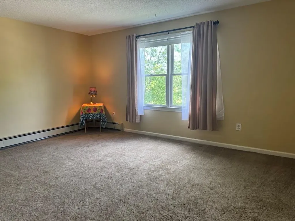 283 Privilege Street Woonsocket RI 02895