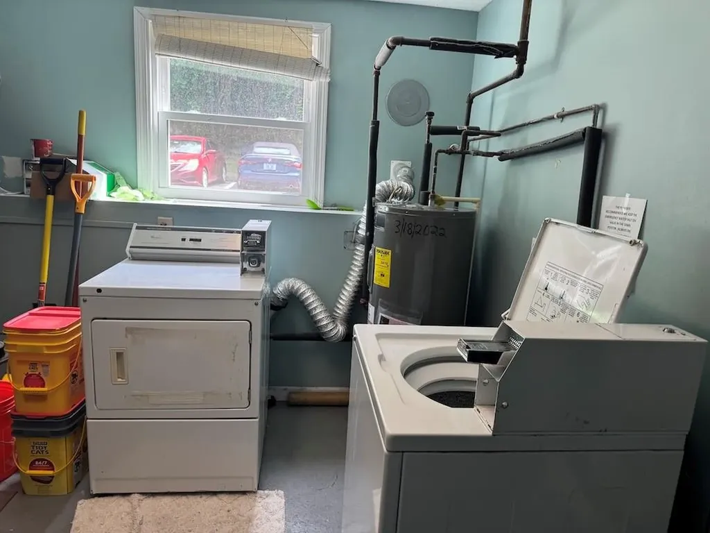 283 Privilege Street Woonsocket RI 02895