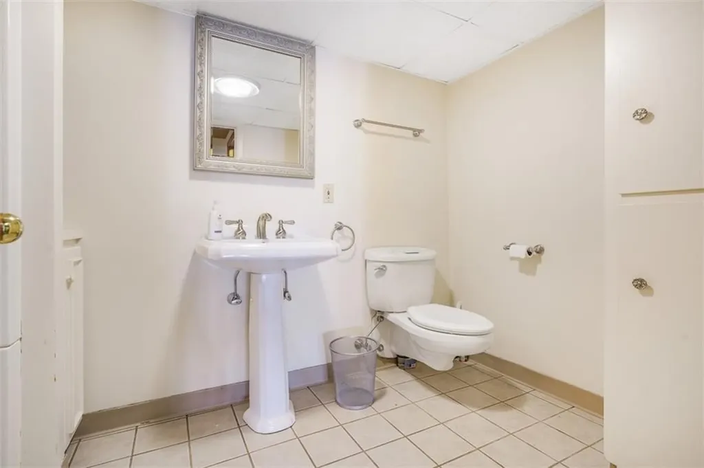 555 Metacom Avenue Bristol RI 02809