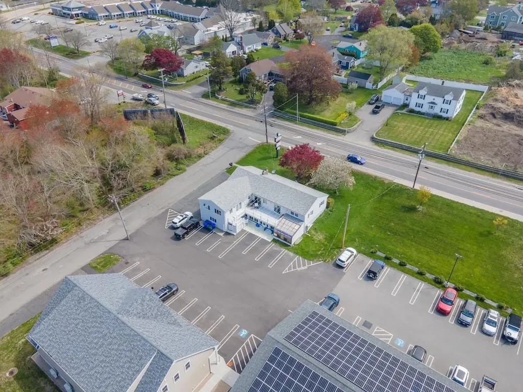 555 Metacom Avenue Bristol RI 02809