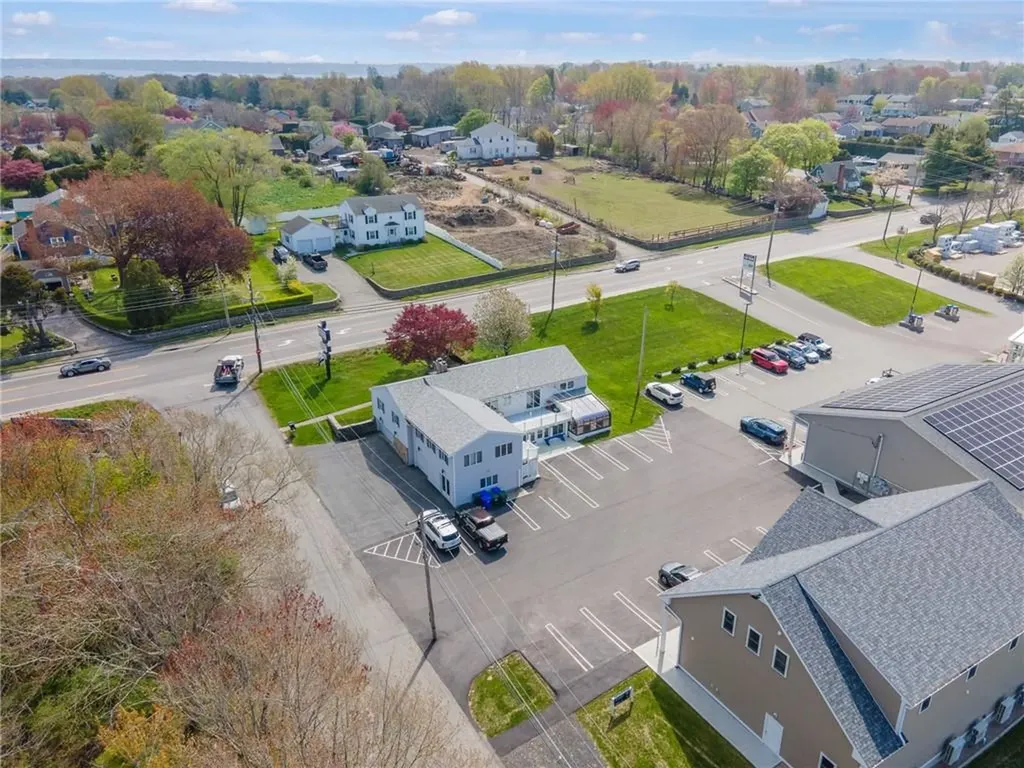 555 Metacom Avenue Bristol RI 02809