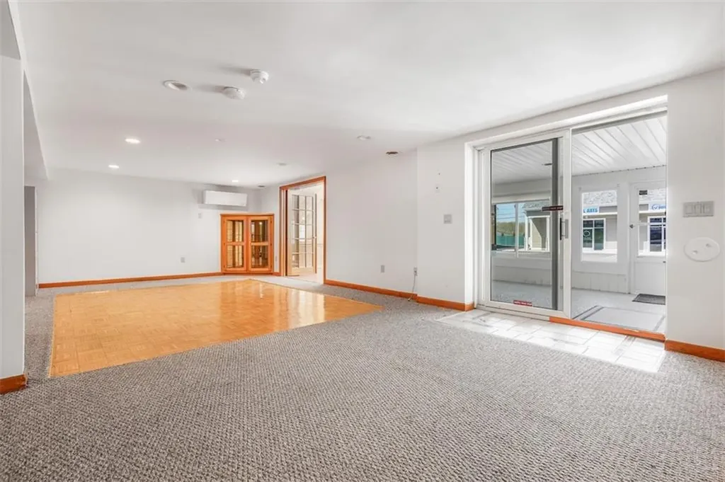 555 Metacom Avenue Bristol RI 02809