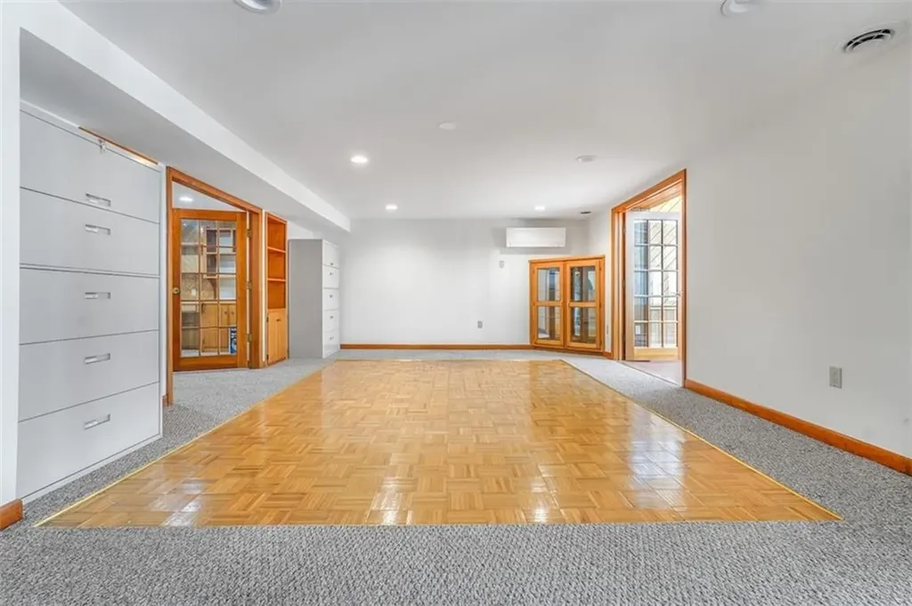 555 Metacom Avenue Bristol RI 02809