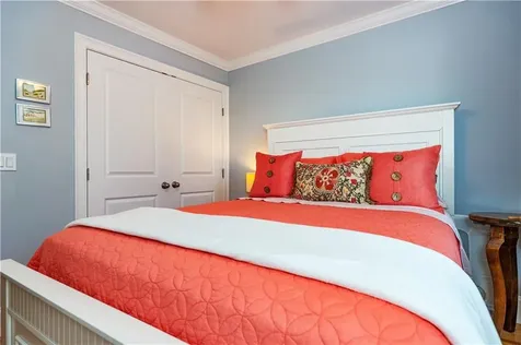 19 Eustis Avenue Newport RI 02840