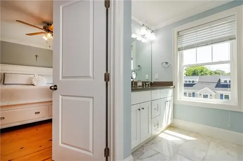 19 Eustis Avenue Newport RI 02840