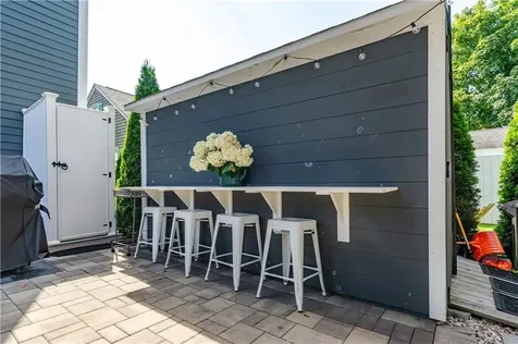 19 Eustis Avenue Newport RI 02840