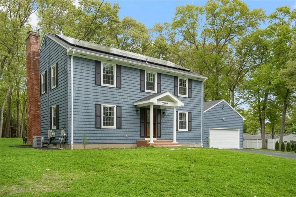 209 Vancouver Avenue Warwick RI 02886
