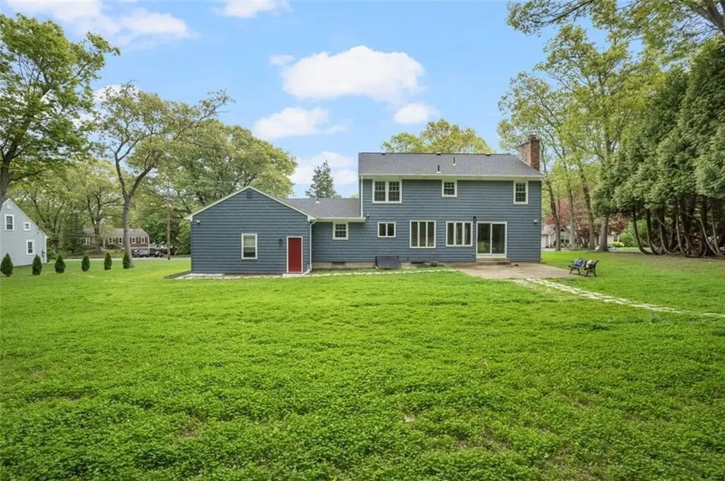 209 Vancouver Avenue Warwick RI 02886