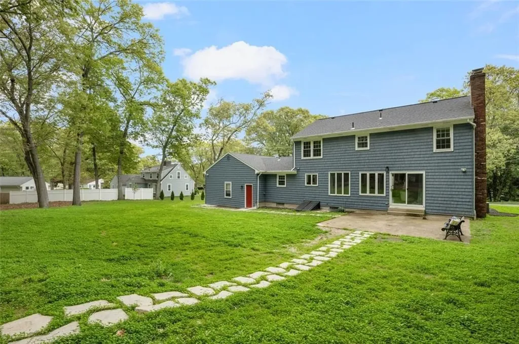209 Vancouver Avenue Warwick RI 02886