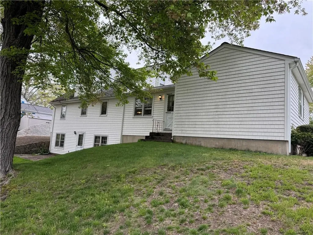 60 Coldbrook Drive Cranston RI 02920