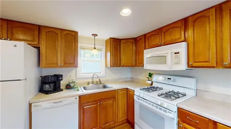 14 A Krzak Road North Kingstown RI 02852