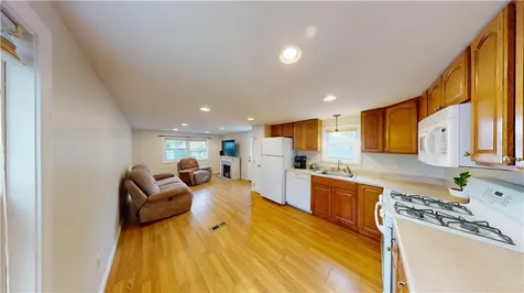 14 A Krzak Road North Kingstown RI 02852