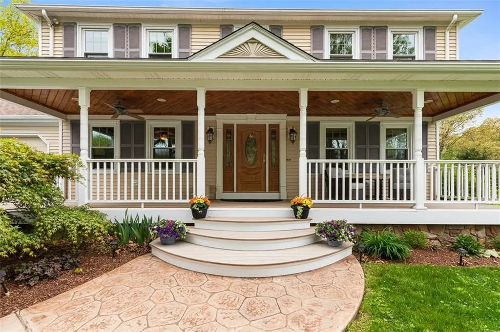 7 Pheasant Run Road North Smithfield RI 02896