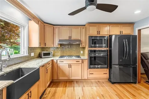 7 Pheasant Run Road North Smithfield RI 02896