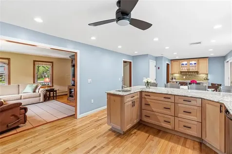 7 Pheasant Run Road North Smithfield RI 02896