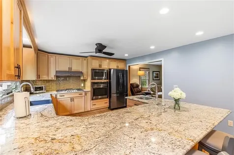 7 Pheasant Run Road North Smithfield RI 02896