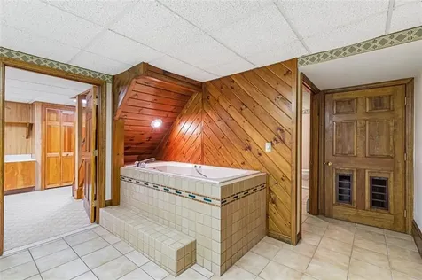7 Pheasant Run Road North Smithfield RI 02896