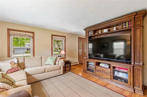 7 Pheasant Run Road North Smithfield RI 02896