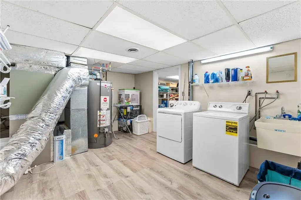 475 Elmgrove Avenue Providence RI 02906