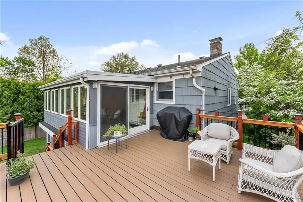 475 Elmgrove Avenue Providence RI 02906
