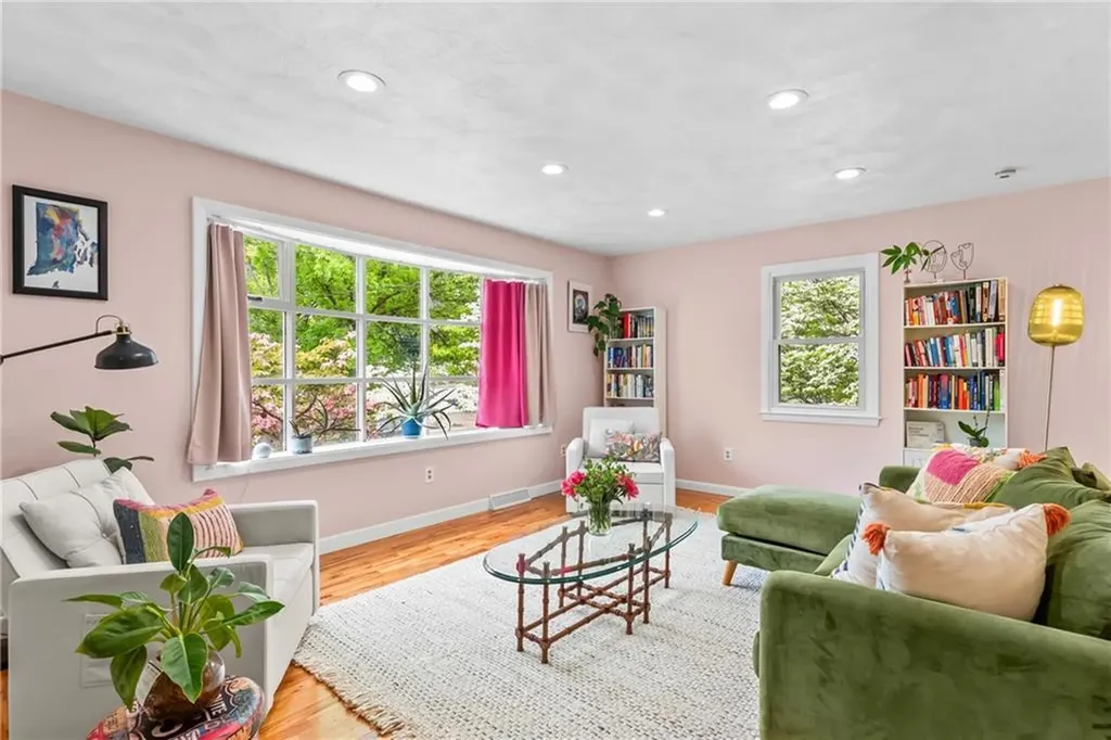 475 Elmgrove Avenue Providence RI 02906
