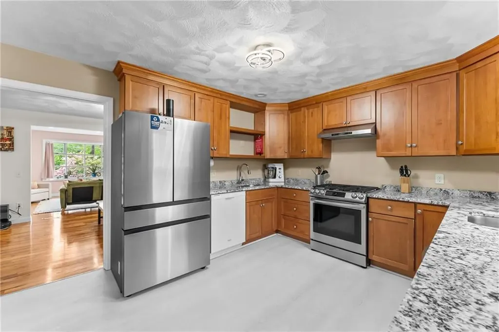 475 Elmgrove Avenue Providence RI 02906