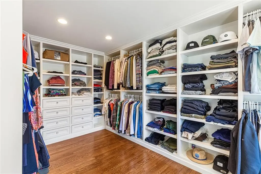 295 Laurel Avenue Providence RI 02906