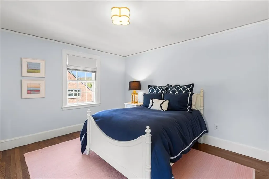 295 Laurel Avenue Providence RI 02906