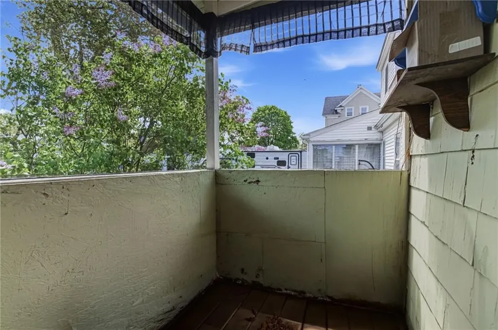87 Elder Street Pawtucket RI 02860