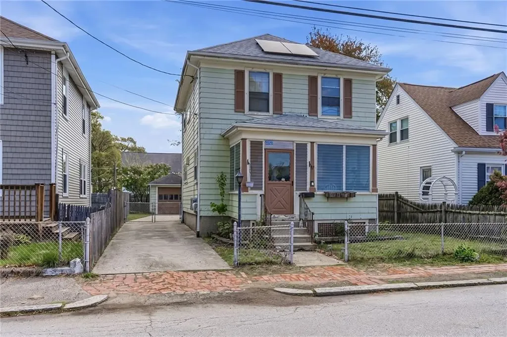 87 Elder Street Pawtucket RI 02860