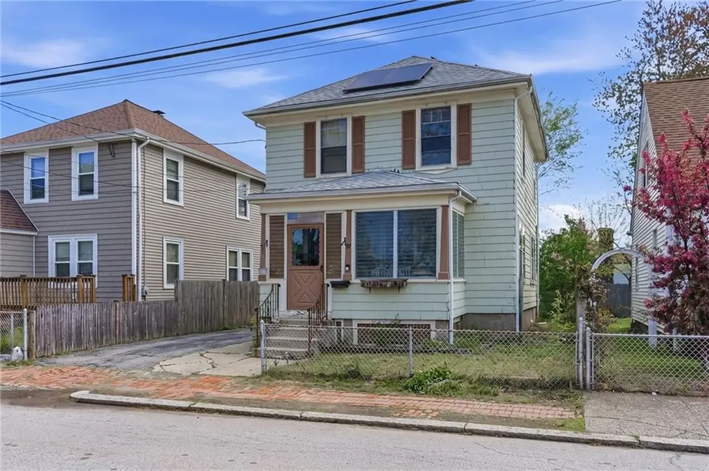 87 Elder Street Pawtucket RI 02860