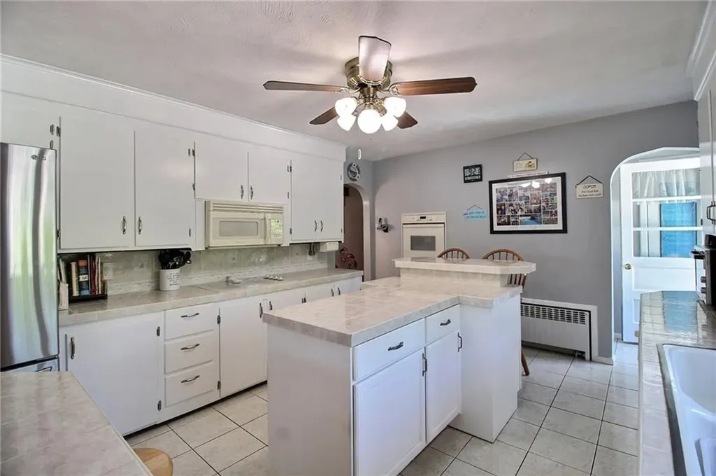 7 Nichols Lane Westerly RI 02891
