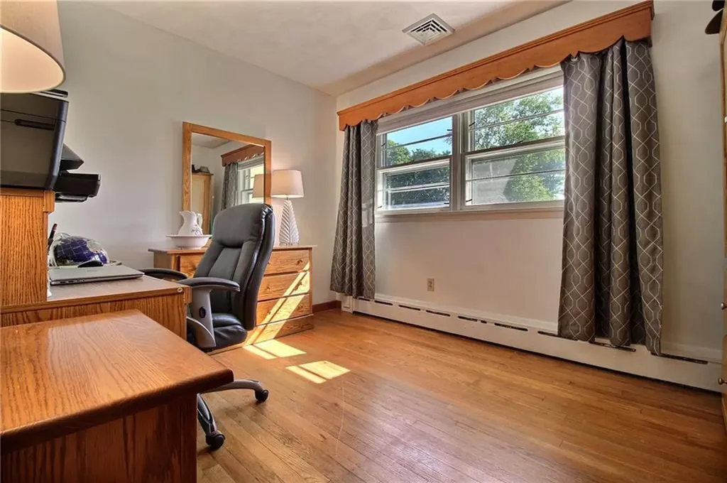 7 Nichols Lane Westerly RI 02891