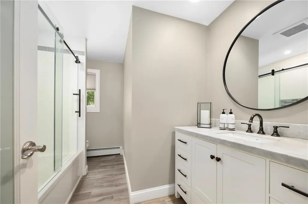 7 Robins Way North Providence RI 02904