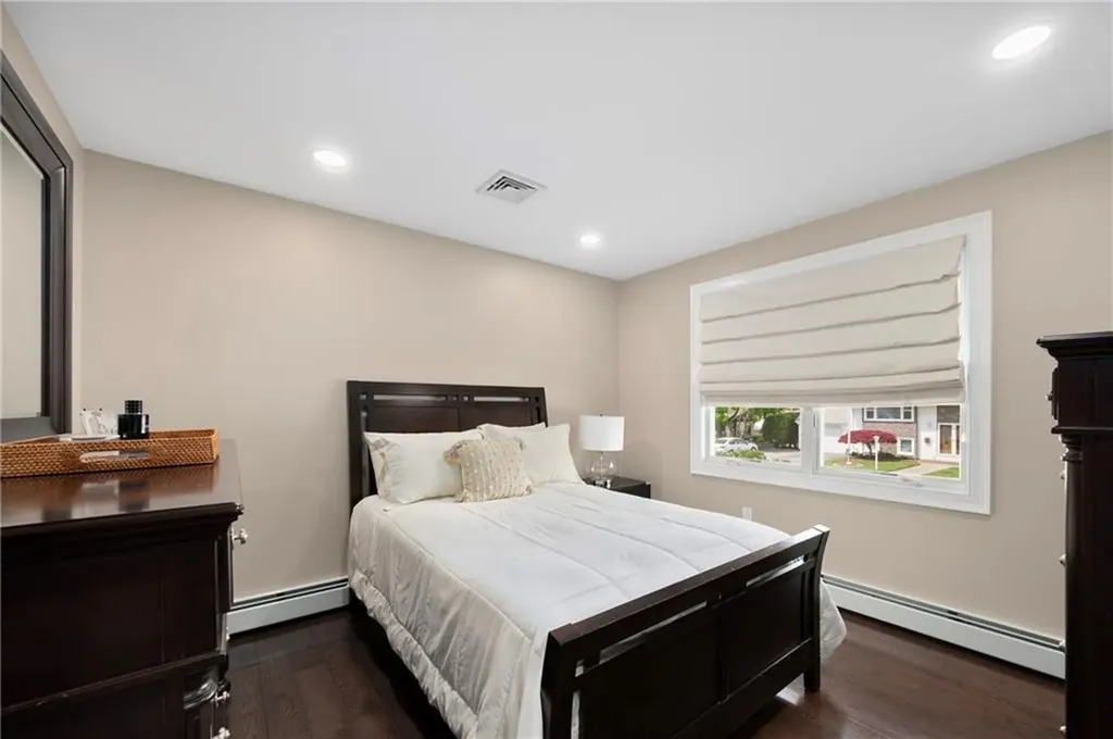 7 Robins Way North Providence RI 02904